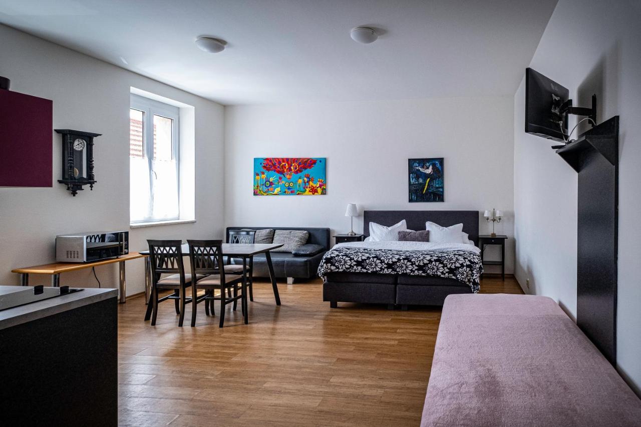 Apartmany Gulliver Mikulov Ngoại thất bức ảnh