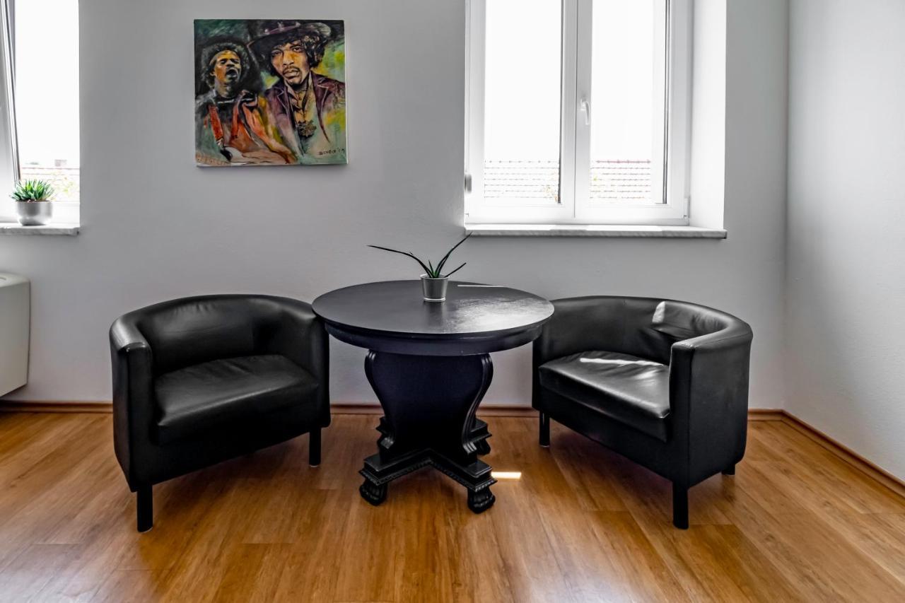 Apartmany Gulliver Mikulov Ngoại thất bức ảnh
