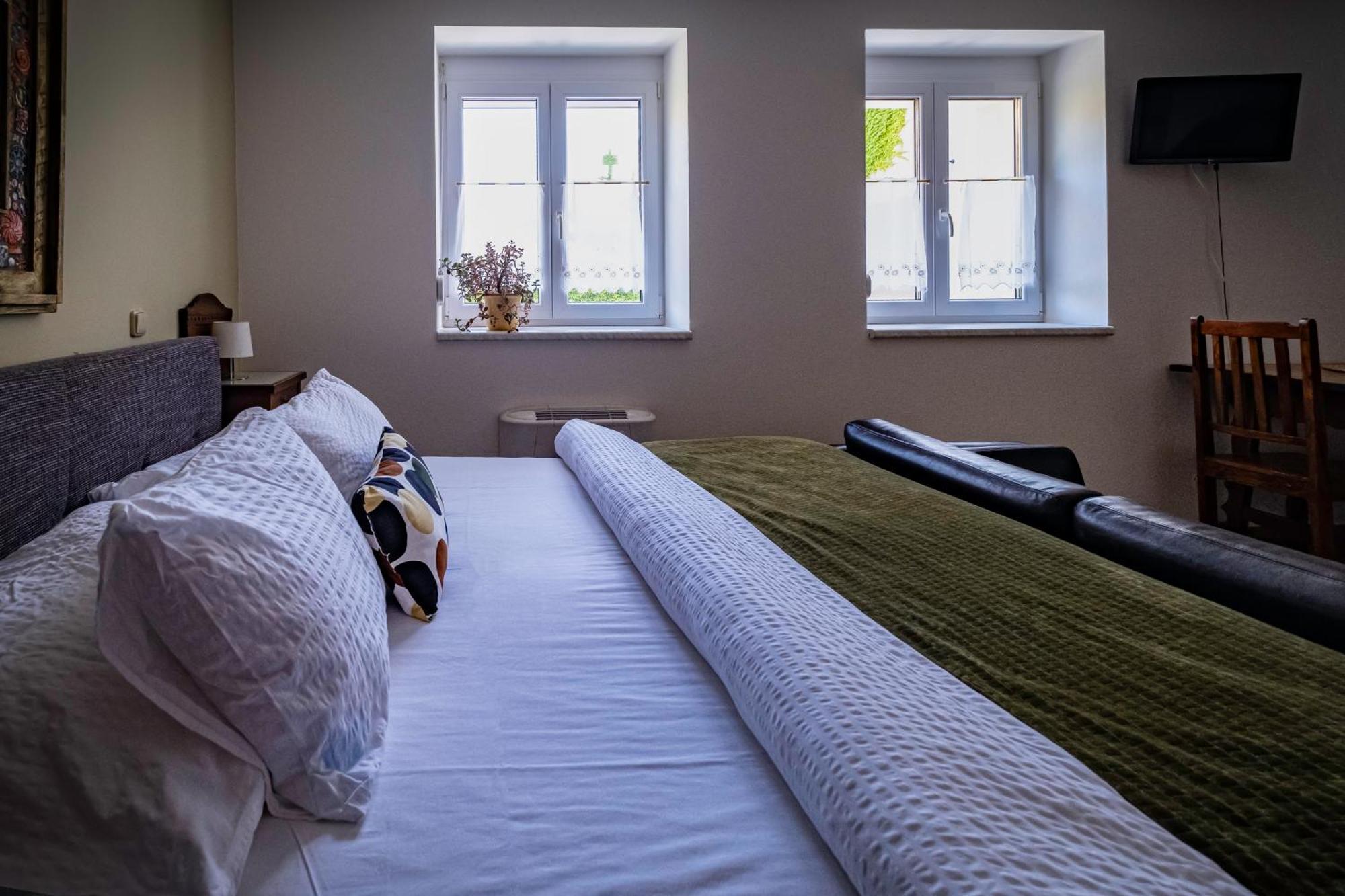 Apartmany Gulliver Mikulov Ngoại thất bức ảnh