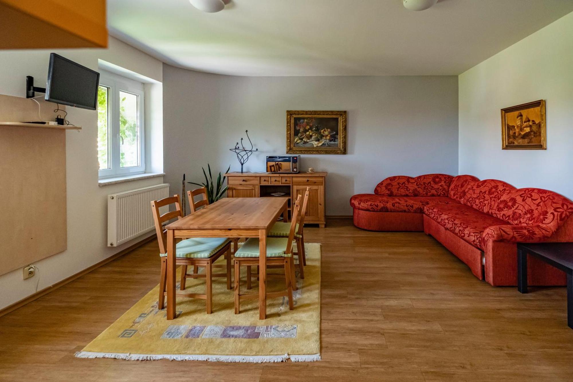 Apartmany Gulliver Mikulov Ngoại thất bức ảnh